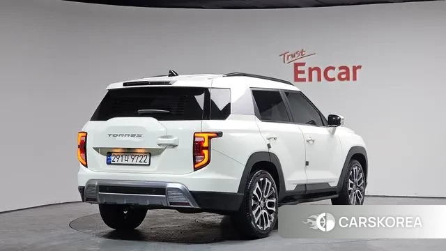 Ssangyong Torres 2023 Белый из Кореи