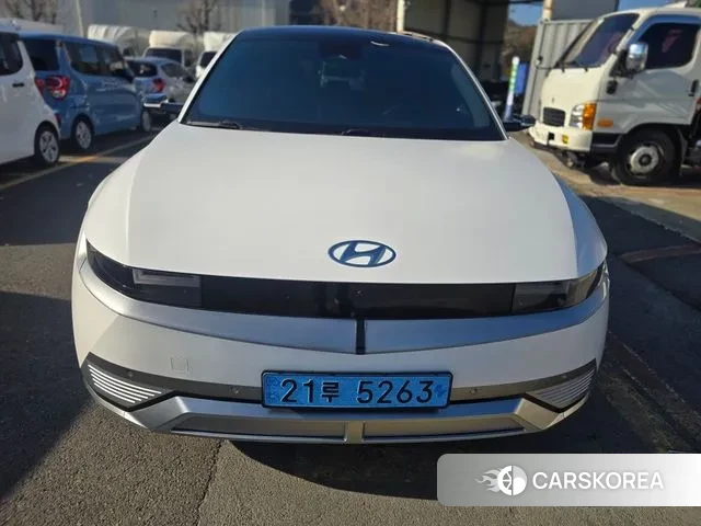 Hyundai Ionic 5 2023 Белый из Кореи