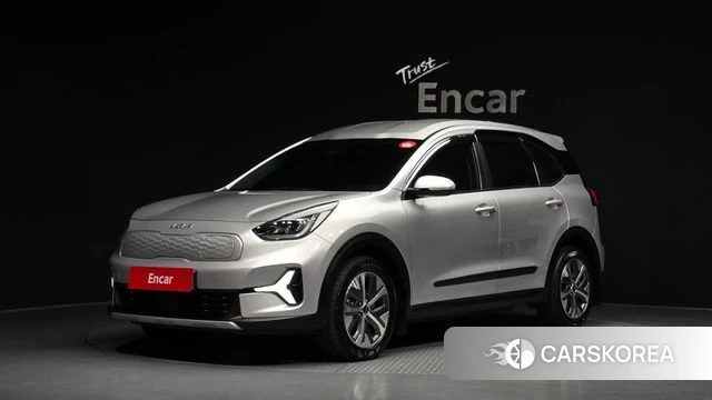 Kia Niro Plus 2022 Серебристо-серый из Кореи
