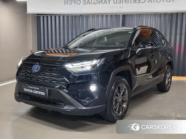 Toyota RAV4 5th Generation 2024 Черный из Кореи