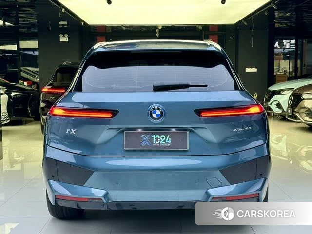 BMW iX 2022 Синий из Китая