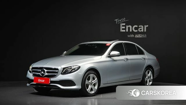 Mercedes-Benz E-Class W213 2018 Серебряный из Кореи