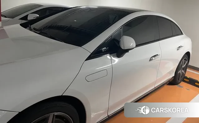 Mercedes-Benz EQE V295 2024 Белый из Кореи