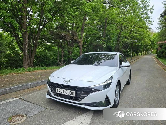 Hyundai Avante (CN7) 2021 Белый из Кореи