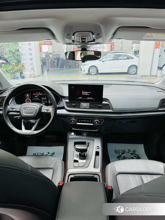Audi Q5L 2022 Белый из Китая