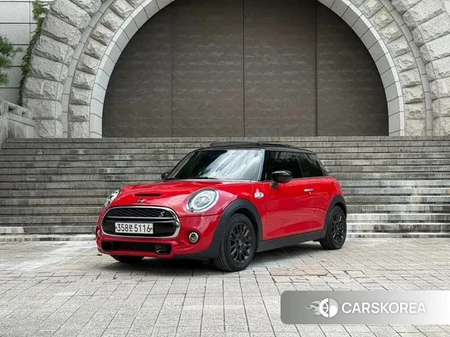 Mini Cooper S 2020 Красный из Кореи