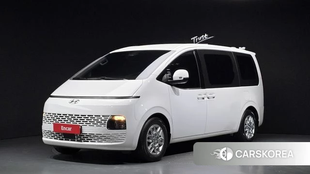 Hyundai Staria 2022 Белый из Кореи