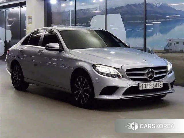 Mercedes-Benz C-Class W205 2019 Серебряный из Кореи