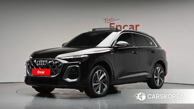 Audi Q5 (80A) 2025 Черный из Кореи