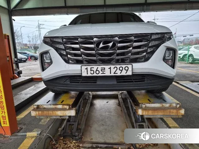 Hyundai Tucson (NX4) 2023 Белый из Кореи