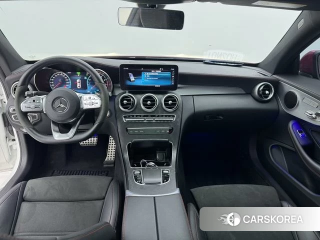 Mercedes-Benz Class C (imported) 2022 Белый из Китая