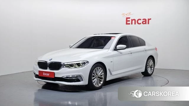 BMW 5 Series (G30) 2018 Белый из Кореи