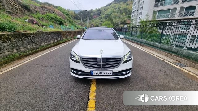 Mercedes-Benz S-Class W222 2018 Белый из Кореи