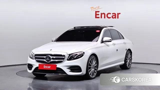 Mercedes-Benz E-Class W213 2020 Белый из Кореи