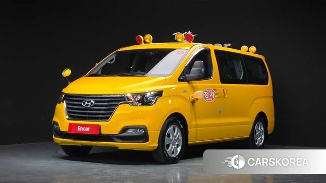 Hyundai The New Grand Starex 2019 Желтый из Кореи