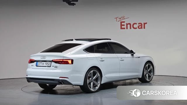 Audi A5 (F5) 2019 Белый из Кореи