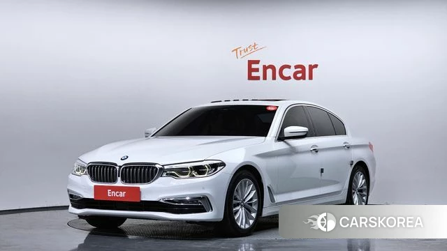 BMW 5 Series (G30) 2018 Белый из Кореи