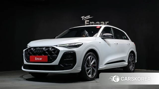 Audi Q5 (80A) 2025 Белый из Кореи