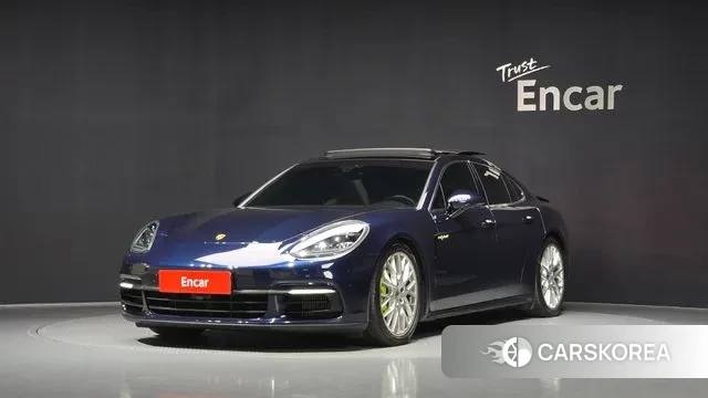 Porsche Panamera (971) 2020 Синий из Кореи