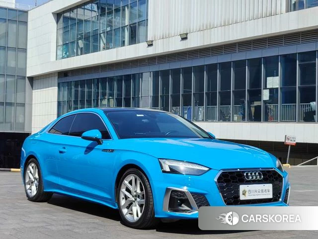 Audi A5 2022 Синий из Китая