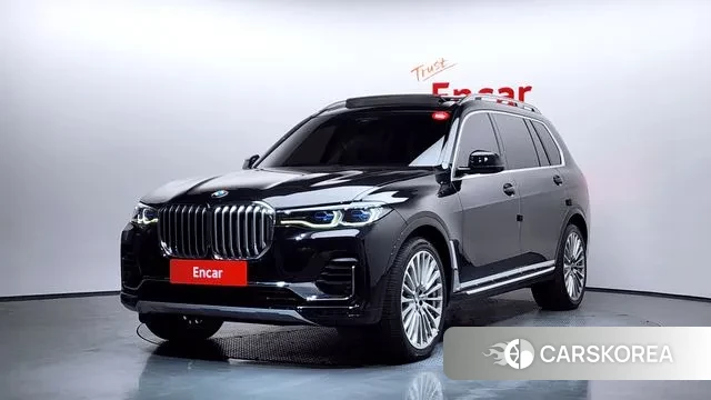BMW X7 (G07) 2021 Черный из Кореи