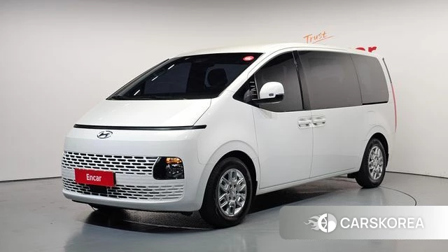 Hyundai Staria 2023 Белый из Кореи