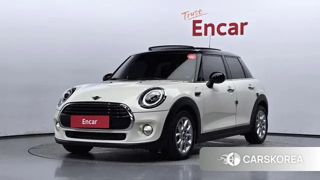Mini Cooper 2019 Жемчужный цвет из Кореи