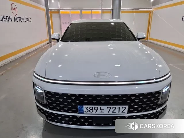 Hyundai Grandeur (GN7) 2024 Белый из Кореи