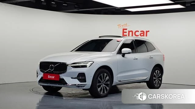Volvo XC60 second Generation 2025 Белый из Кореи