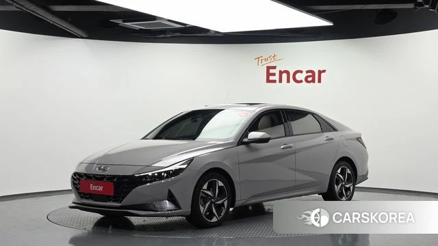 Hyundai Avante (CN7) 2022 Серебристо-серый из Кореи