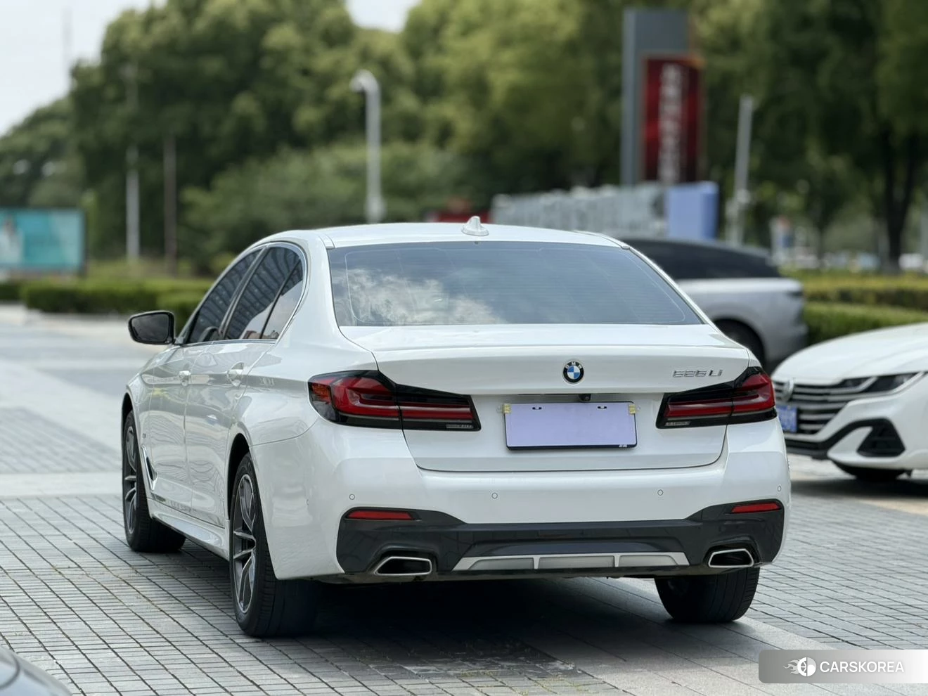BMW 5 series 2020 Белый из Китая