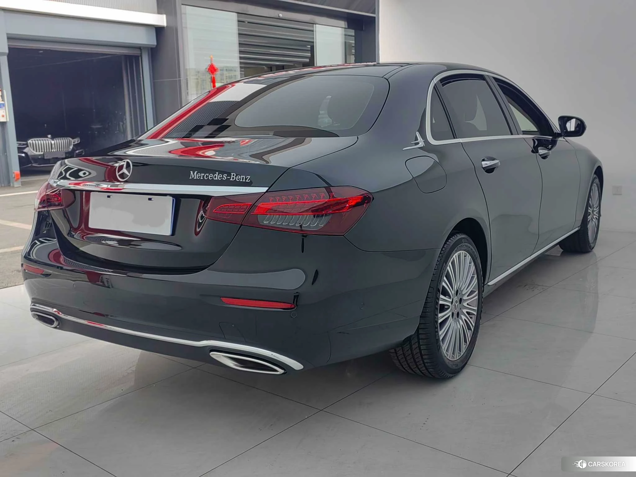 Mercedes-Benz E-class 2022 Черный из Китая