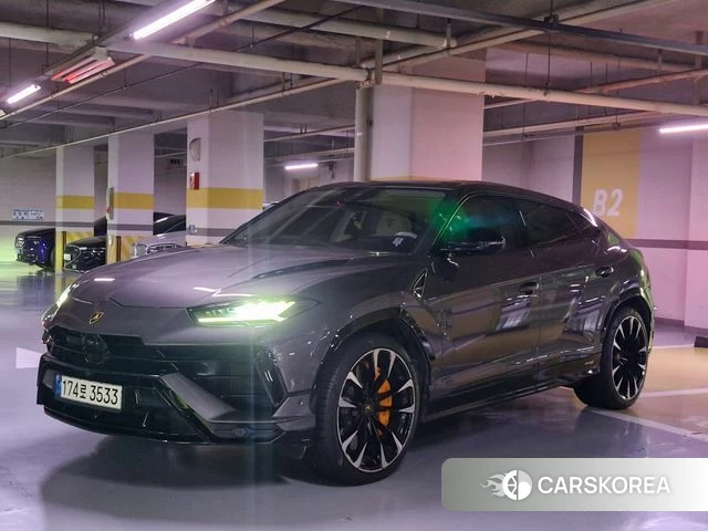 Lamborghini Urus 2024 Серый из Кореи