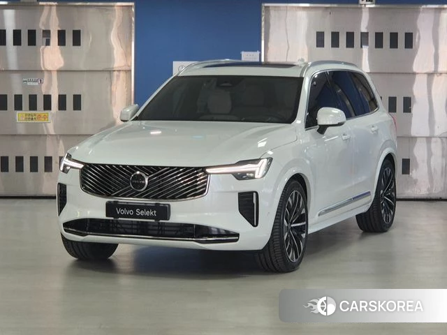 Volvo XC90 second Generation 2026 Белый из Кореи