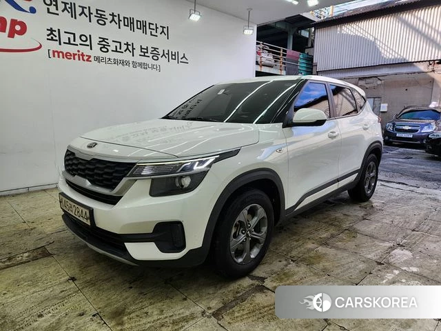 Kia Seltos 2020 Белый из Кореи