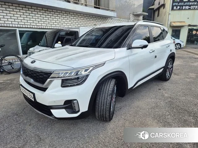 Kia Seltos 2020 Белый из Кореи