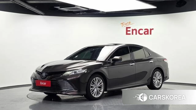 Toyota Camry (XV70) 2019 Коричневый из Кореи