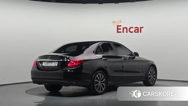 Mercedes-Benz C-Class W205 2019 Черный из Кореи