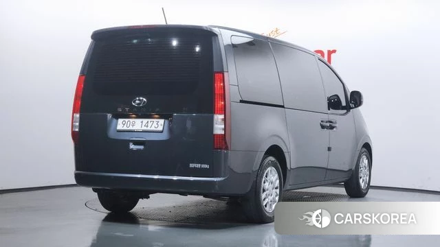 Hyundai Staria 2021 Серый из Кореи