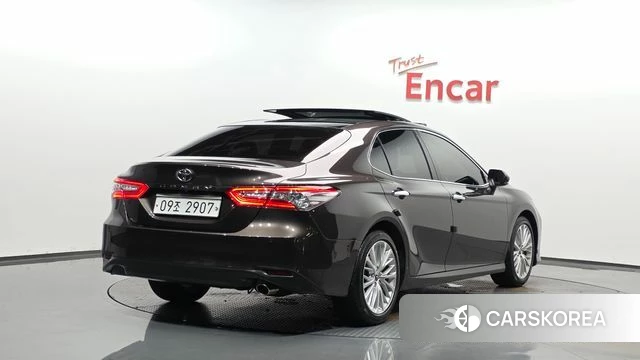 Toyota Camry (XV70) 2018 Коричневый из Кореи