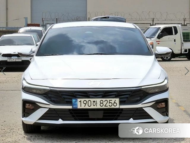 Hyundai The New Avante (CN7) 2023 Белый из Кореи