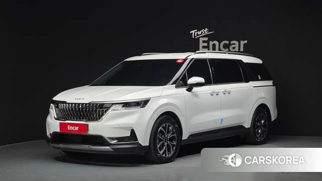 Kia Carnival 4th generation 2023 Белый из Кореи