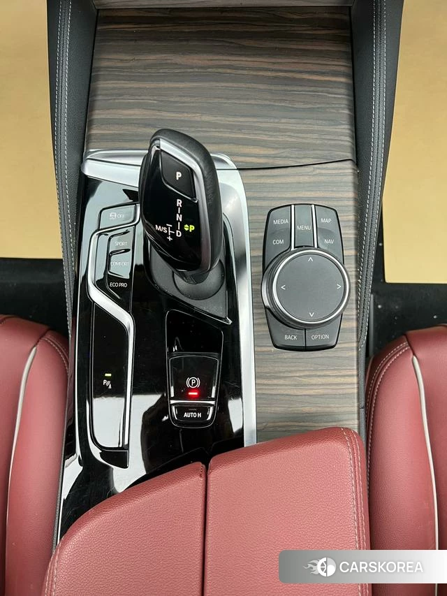 BMW 5 series 2023 Черный из Китая