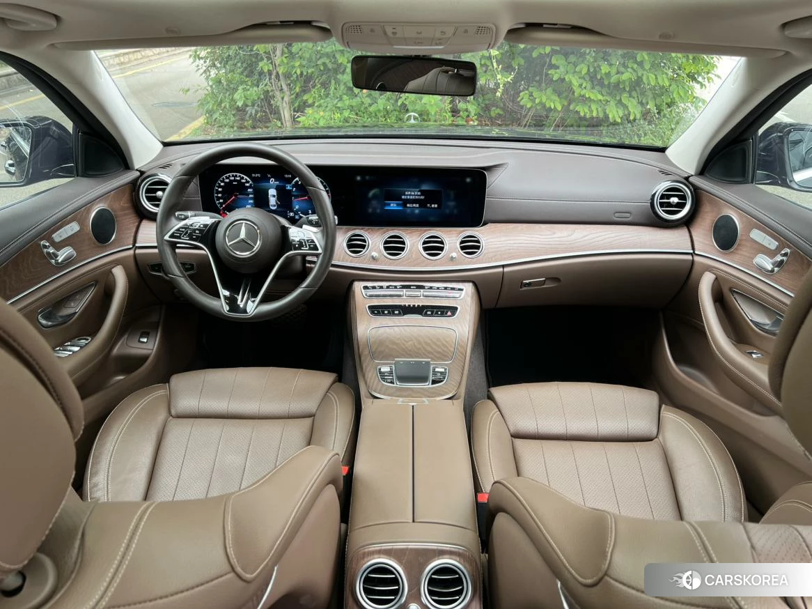 Mercedes-Benz E-class 2021 Черный из Китая