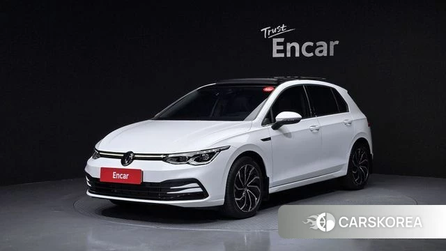 Volkswagen Golf 8th Generation 2024 Белый из Кореи