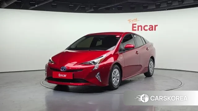 Toyota Prius 4th Generation 2018 Красный из Кореи