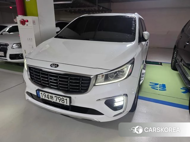 Kia The New Carnival 2018 Белый из Кореи