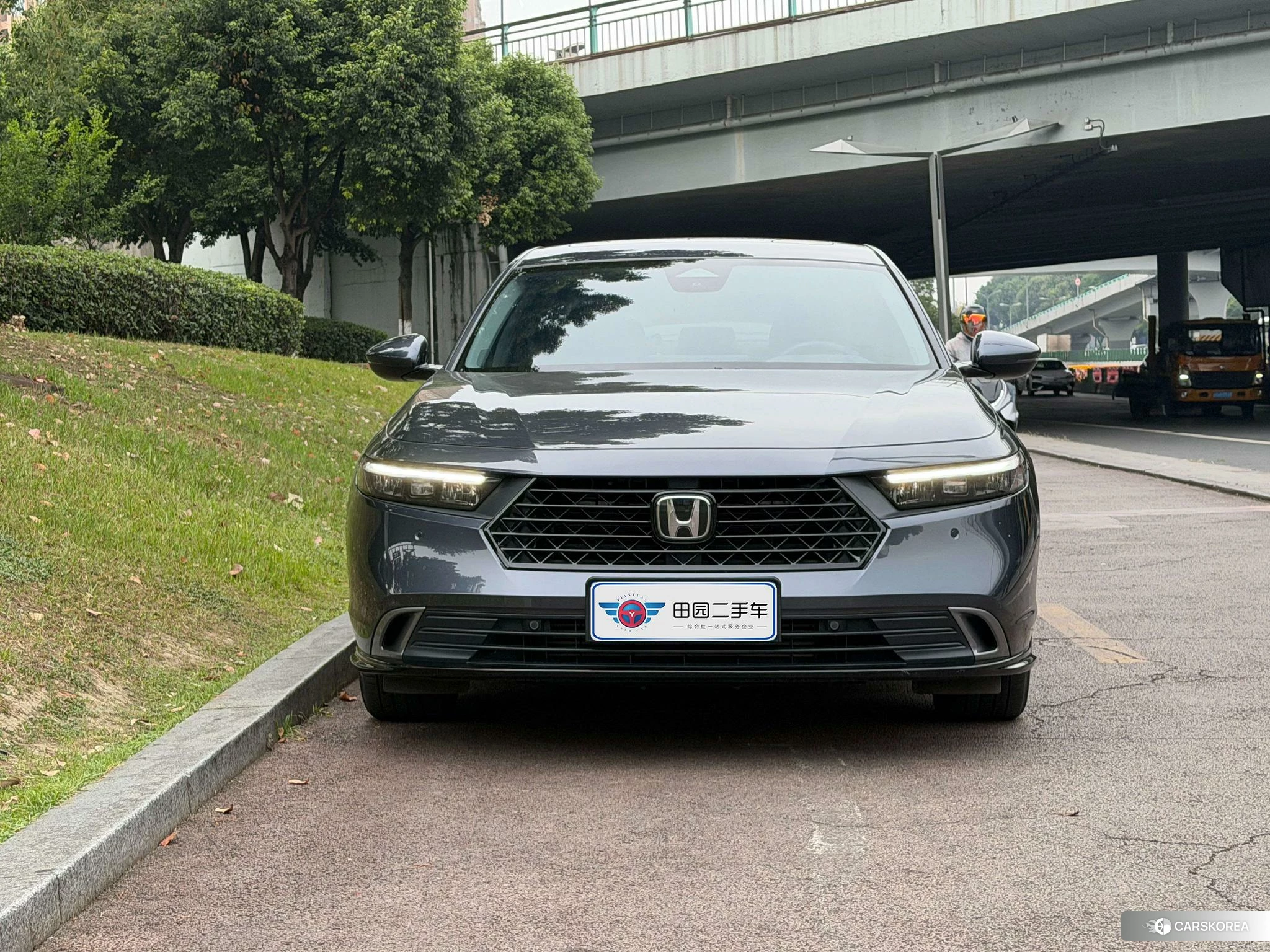 Honda Accord 2023 Темно-серый из Китая