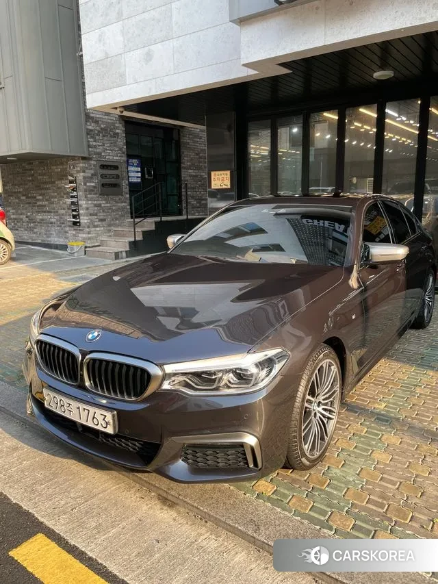 BMW 5 Series (G30) 2019 Серый из Кореи