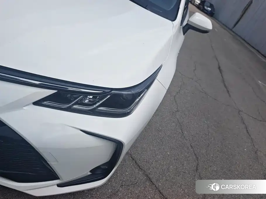 Toyota Corolla 2025 Белый из Китая